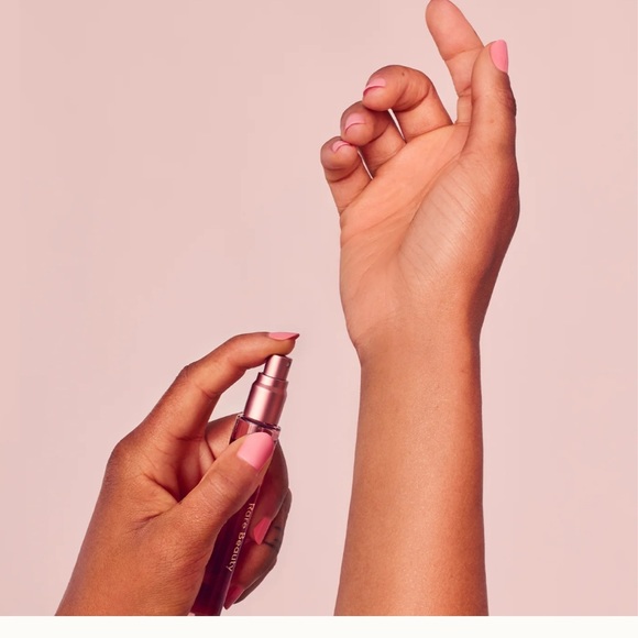 Rare Beauty Find Comfort Mini Lotion+Fragrance Set lemon, jasmine, cashmere wood - Picture 5 of 12